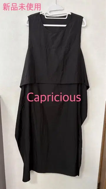 미사용 새상품 Capricious 슬리브리스 원피스 블랙