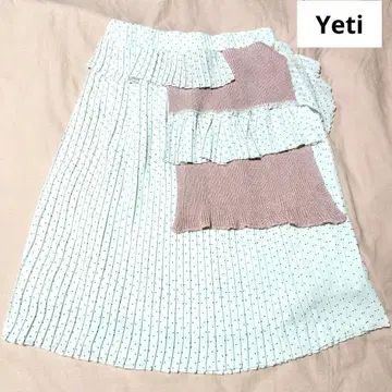 Yeti 아지메 프릴이 달린 핑크 플리츠 스커트