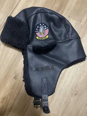 AVIREX 블랙 플라이트 캡