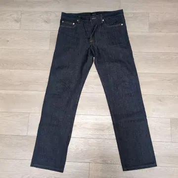 A.P.C. NEW STANDARD 데님 31사이즈