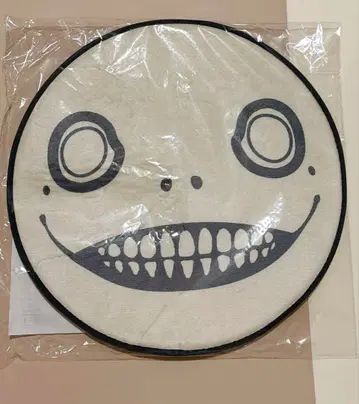 NieR 15주년 러그 매트 에밀