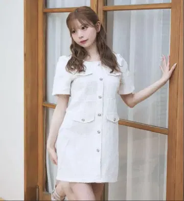 TITTY&CO. 클래시컬 트위드 원피스 아이보리 화이트