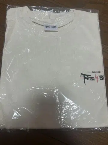 B&ZAI 티셔츠