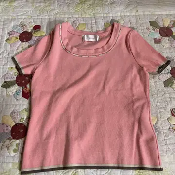 하비 핑크 크루넥 반팔 상의