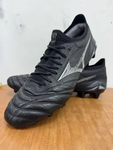 미즈노 모렐리아 네오 4 베타 26.5cm 가격 인하