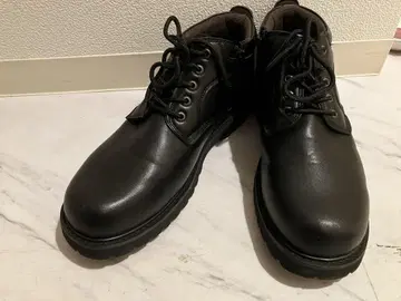 블랙 가죽 부츠