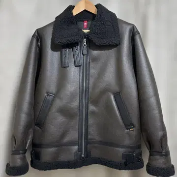 [ ALPHA INDUSTRIES ] B-3 페이크 무스탕 자켓