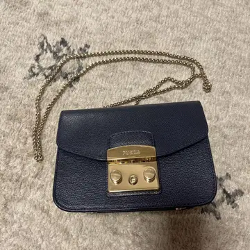 FURLA 네이비 숄더백