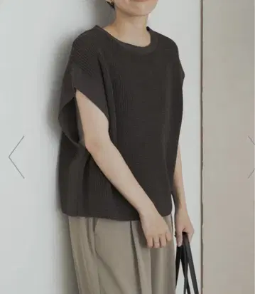 새상품 어반 리서치 도어스 린넨 라이크 니트 풀오버 차콜