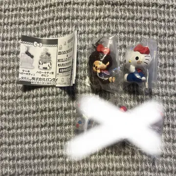 몬치치 x 헬로키티 메지루시 액세서리