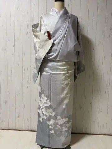 아제쿠라 포도 패턴 화이트 오시마 명주 호몬기 m4338