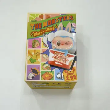 POPMART 러브브 wacky mart 사라다