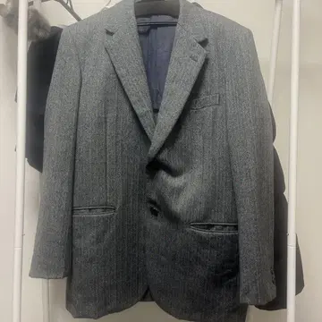 그레이 스트라이프 테일러드 자켓