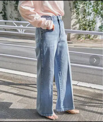 새상품급 스픽 앤 스팬 51/2 FLARE-LINE STUDS DENIM