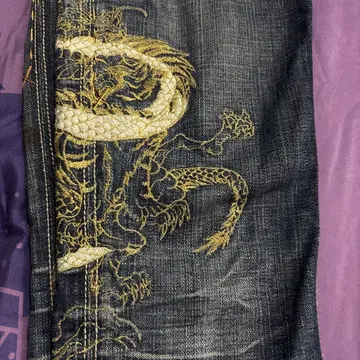 ANTIKDENIM 드래곤 자수 청바지