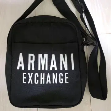 아르마니 익스체인지 ARMANIEXCHANGE 숄더백 로고
