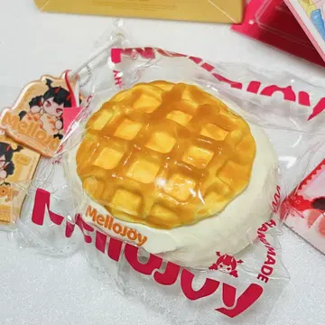 mellojoy 크림 와플 마루 미사용 새상품 메로조이 스퀴즈