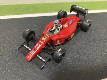 아셰트 F1 페라리 F1-89 (말보로 사양)