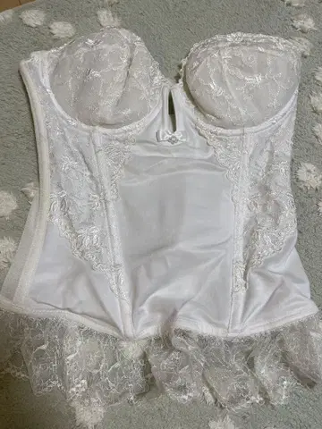 bridal bloom 화이트 코르셋 E70
