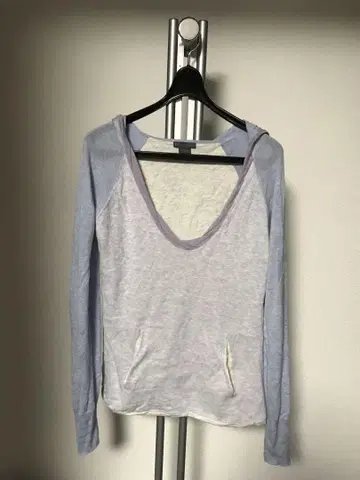 Armani Exchange 후드 부착 후드티 M 사이즈
