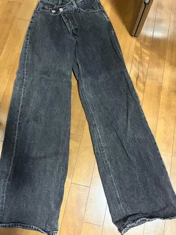 MOUSSY CROSS WAIST WIDE STRAIGHT 블랙