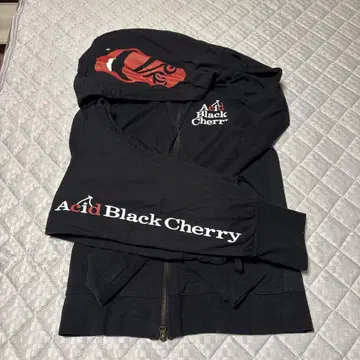Acid Black Cherry 후드 부착 자켓 팬츠 세트 블랙