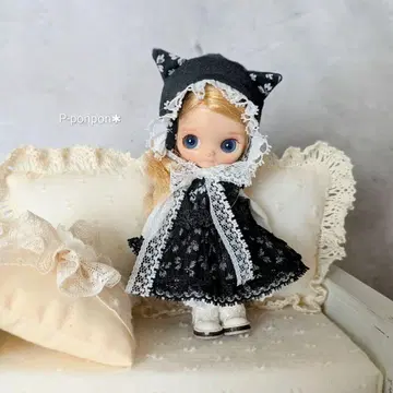 미니 브라이스용 고양이 귀 달린 블랙 드레스