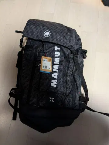 MAMMUT Trion 50 블랙 50L 레인 커버 포함