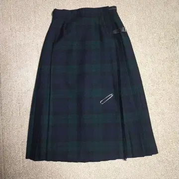 타탄샵 YORK 블랙워치 퀼트 스커트