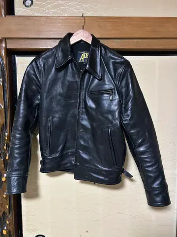 AERO PREMIER RANGE 블랙 가죽 자켓 38