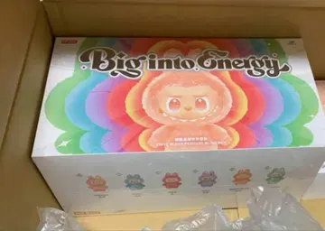 [ POP MART ] labubu The big into Energy