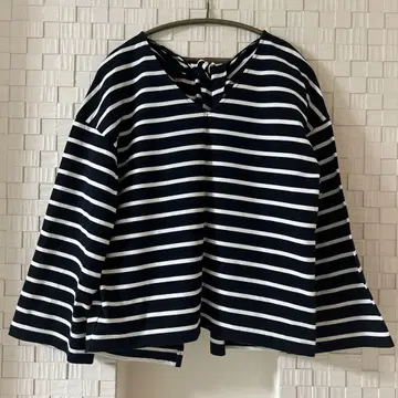 아바하우스 보더 티셔츠