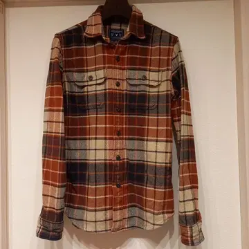 AMERICAN EAGLE OUTFITTERS 체크 무늬 플란넬 셔츠