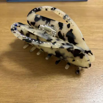 POTETE 빅 하트 클립 베코 헤어 클립