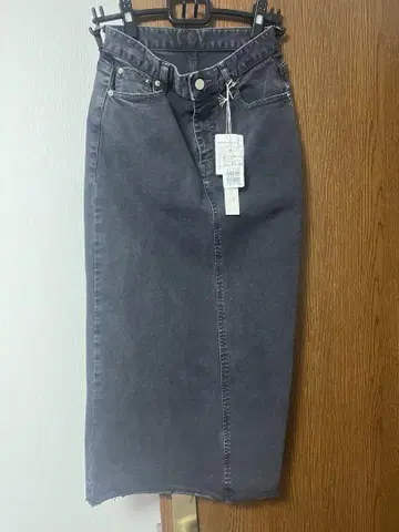 새상품 soeur7 스콧 클럽 블랙 데님 롱 스커트