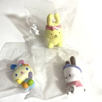 산리오 캐릭터즈 변신 토끼 피규어 가챠 캡슐 토이