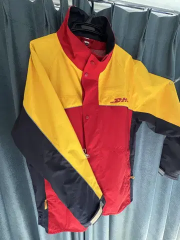 새상품급 DHL 나일론 자켓