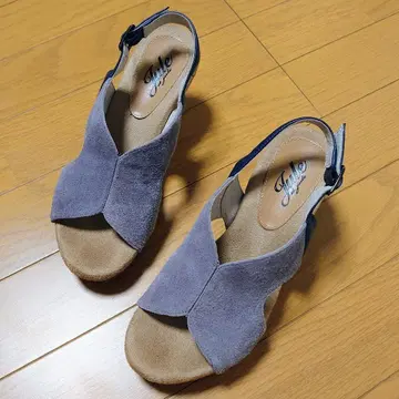 스웨이드 웨지솔 샌들