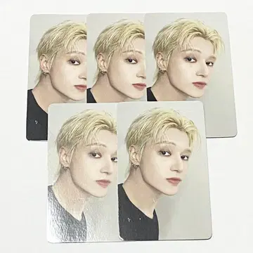 ATEEZ 사이타마 공연 한정판 CD 구매 혜택 트레이딩 카드 우영 5장