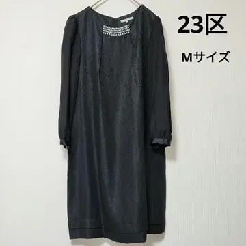 23구 비쥬 부착 긴팔 원피스 블랙 M 사이즈