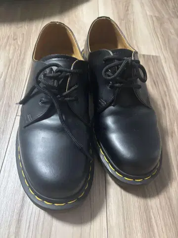 닥터 마틴 블랙 레이스업 슈즈