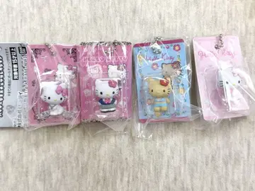 HELLO KITTY 패키지 미니어처 컬렉션 4개 세트