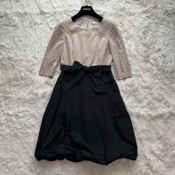 새상품급 TO BE CHIC 원피스 벌룬 도킹 리본 38