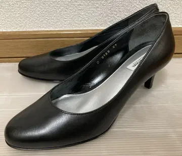 새상품급 펌프스 블랙 힐