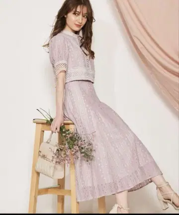노엘라 플라워 레이스 셋업