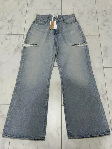 GYDA H/W BOTH SIDE RIPPED 스트레이트 와이드 데님