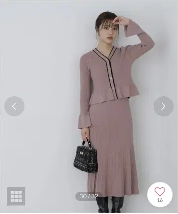 바이컬러 플레어 머메이드 니트 셋업