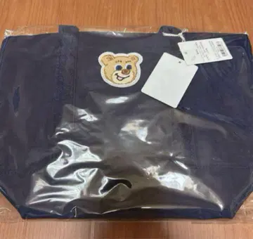 러브러리 바이 페이러 올드 테디 와펜 토트백