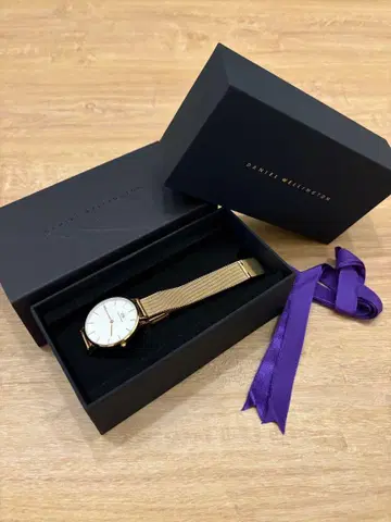 Daniel Wellington DW 클래식 골드 손목시계