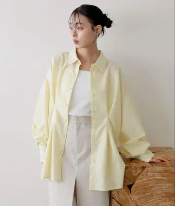 LIAN 허리 턱 칼라 셔츠